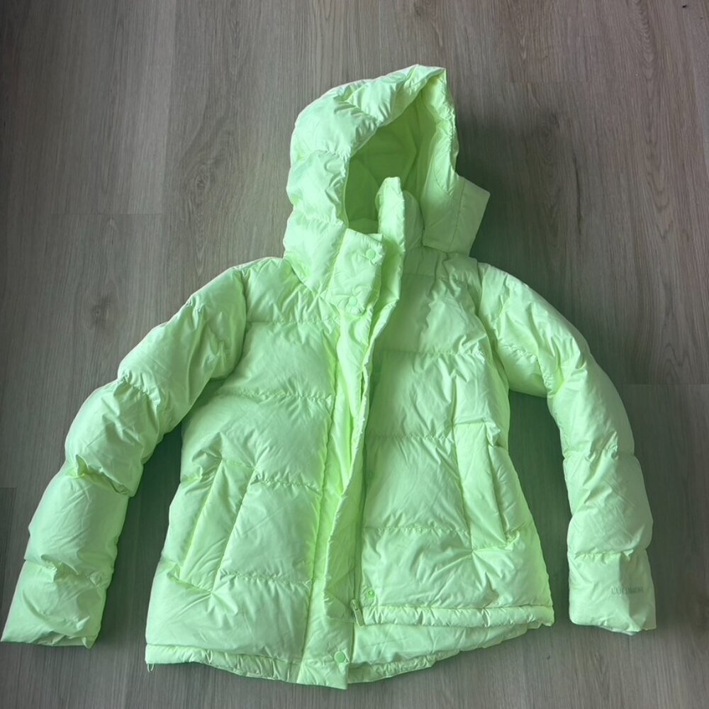 Lululemon Wunder Puff Jacket Size 4 Faded Zap Down Hooded Puffer Coat NWOT